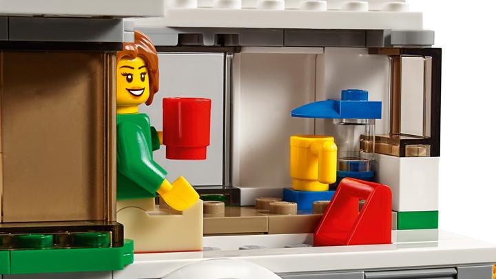 Produktbild LEGO City Van & Wohnwagen (60117, LEGO City)