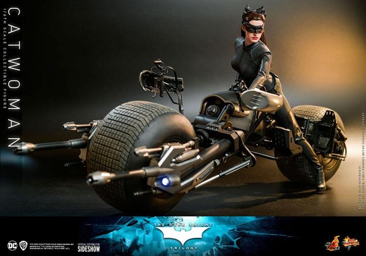 Immagine prodotto Hot Toys Statuetta della Trilogia del Cavaliere Oscuro Movie Masterpiece 1/6 Catwoman 29 cm