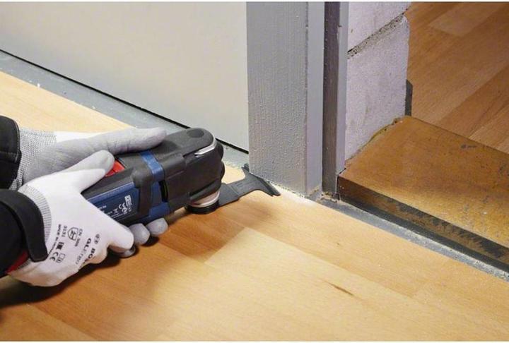 Actual product image Bosch Zubehör Starlock HCS plunge cut saw blade AIZ 10 AB Wood and Metal, 10 x 20 mm