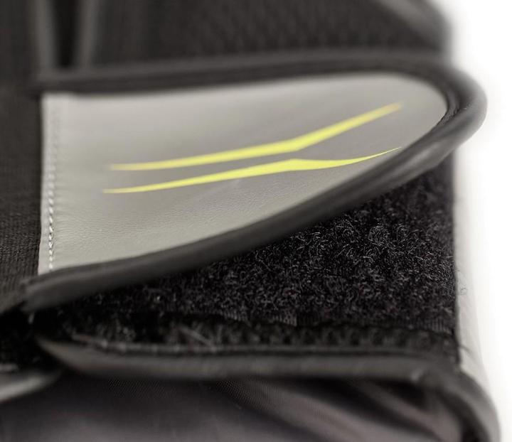 Image du produit adidas Speed Tilt 150 (10 OZ)