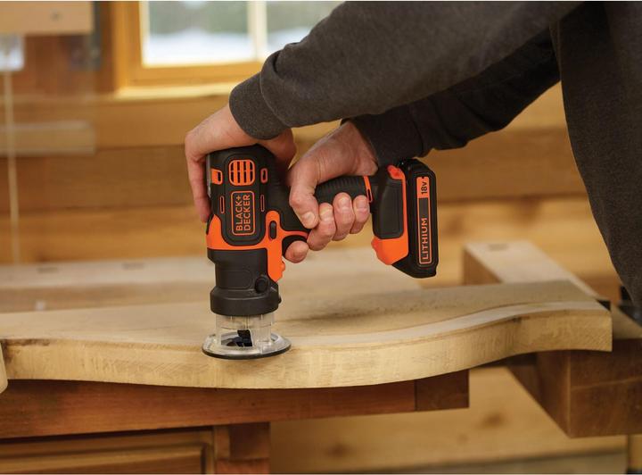 Produktbild Black & Decker MultiEvo MT218K (Akkubetrieb)
