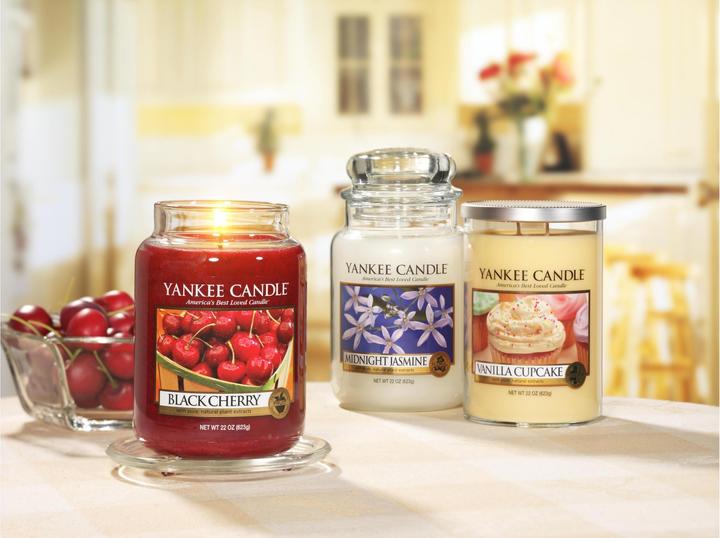 Produktbild Yankee Candle Black Cherry (104 g)