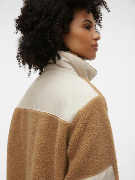 Produktbild Vero Moda VMLUNE Jacke Teddyfell Jacke (S)