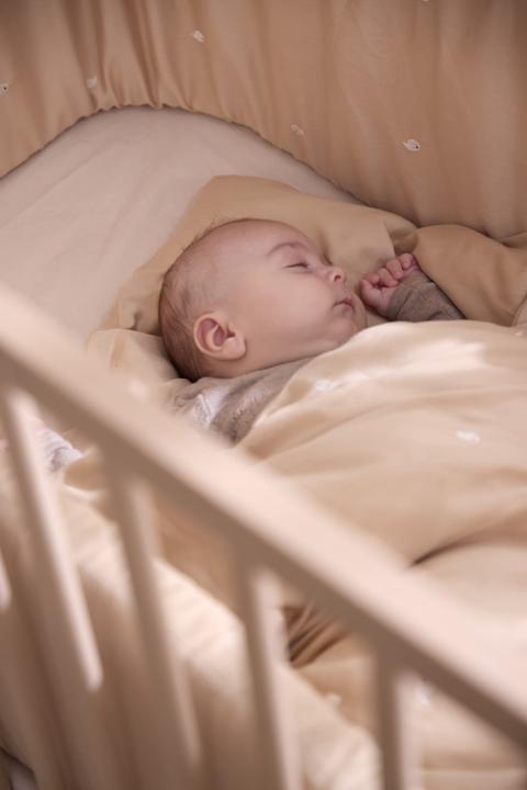 Immagine prodotto Filibabba Copriletto - Ricamo Balena Cristiana - Grigio Caldo