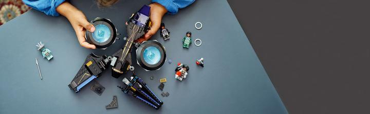 Actual product image LEGO Shuri's Sunbird (76211, LEGO Marvel)