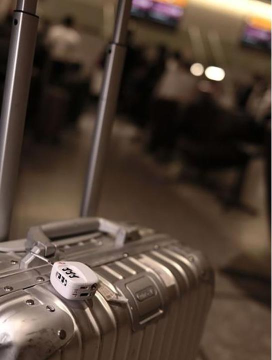 Produktbild Boompods LOCK TSA Bag Tracker White (Kopfhörer Tasche)