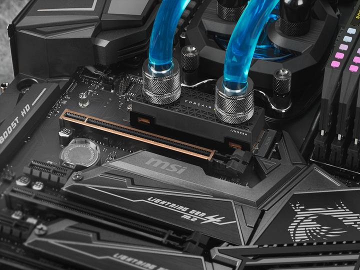 Immagine prodotto Corsair MP600 Pro XT Hydro X Edition (4000 GB, M.2 2280)