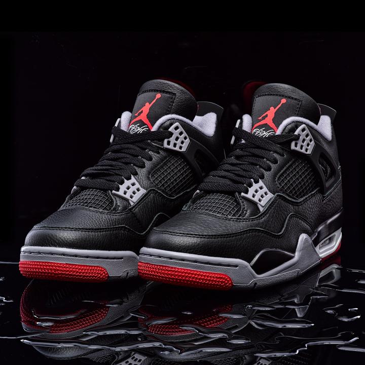 Produktbild Nike Air Jordan 4 (43)
