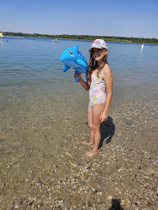 Produktbild Alldoro Wasserpistole Delfin aufblasbar
