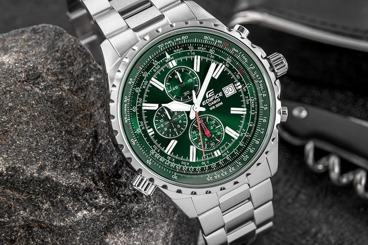 Produktbild Casio Edifice (Chronograph, 45 mm)