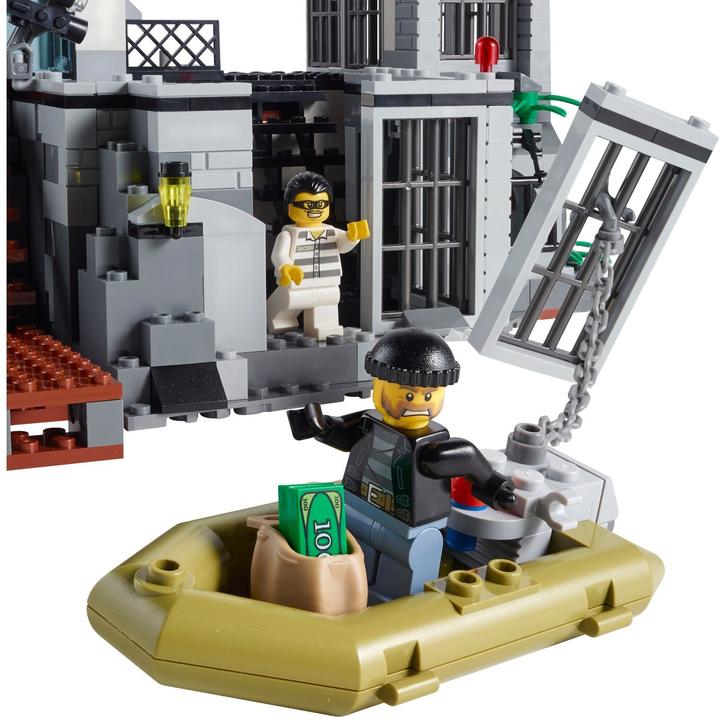 Immagine prodotto LEGO Quartiere della polizia municipale sull'isola della prigione (60130, LEGO City)