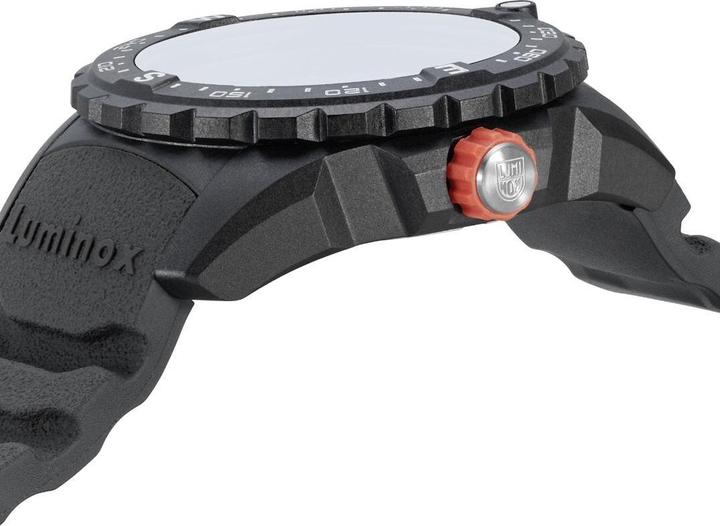 Actual product image Luminox Bear Grylls Survival 3730 Land Series (Diving watch, 43 mm)