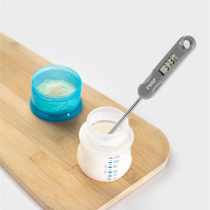 Actual product image Reer Digital bottle thermometer