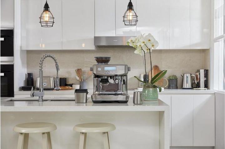 Immagine prodotto Sage the Barista Pro (Spina CH)