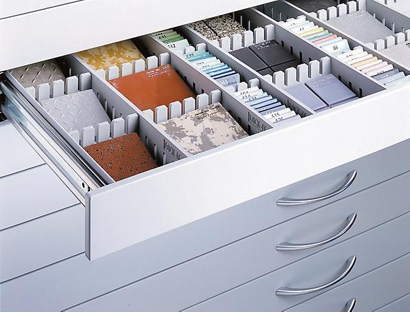 Immagine prodotto C+P Archivio per disegni, UNI A0, 8 cassetti, altezza 760 mm, grigio nerastro /