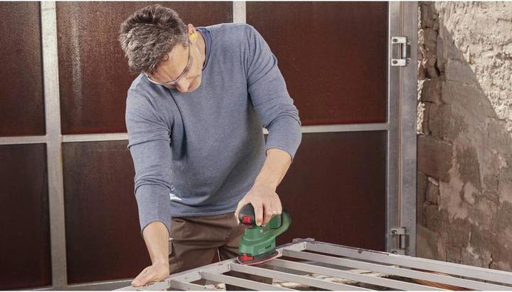 Productafbeelding Bosch Home & Garden UniversalSander 18V-10 Accu multischuurmachine - Incl. rechthoekige schuurvoet en 2 schuurbladen - Z (Delta schuurmachines)