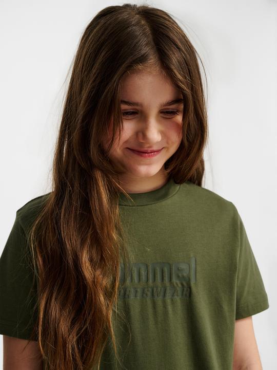 Actual product image hummel hmlJR BASE T-SHIRT S/S (104)
