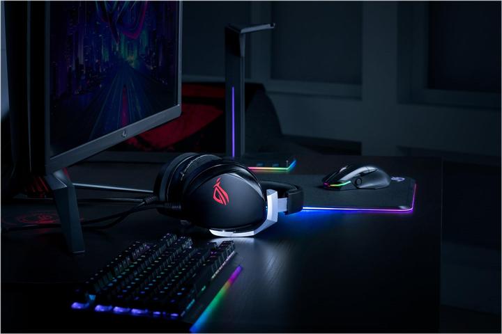Actual product image ASUS ROG Theta 7.1 (Cable)