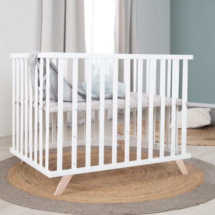 Produktbild Roba Laufgitter 75x100 cm mit Holzfüssen Lil Planet grau (72.50 cm, 98 cm)