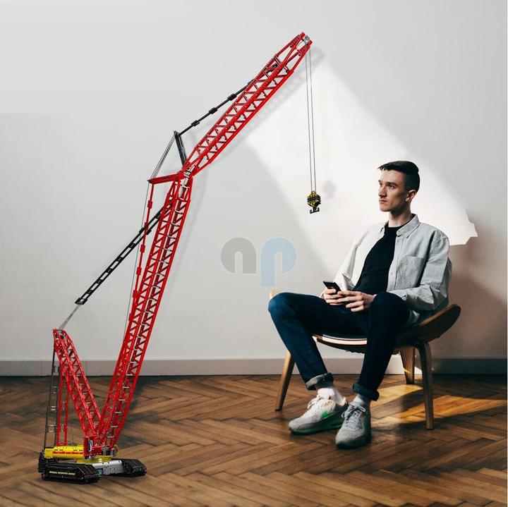 Actual product image Mould King Crawler crane LR13000