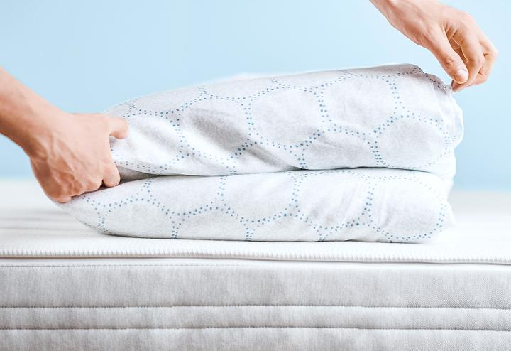 Actual product image happy Circles Bed Linen Set (Bedding set, 200 x 210 cm, 50 x 70 cm)
