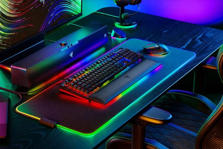 Actual product image Razer BlackWidow V4 Pro (DE, Cable)