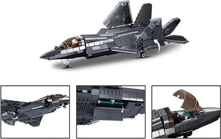 Actual product image Sluban J-35S stealth aircraft