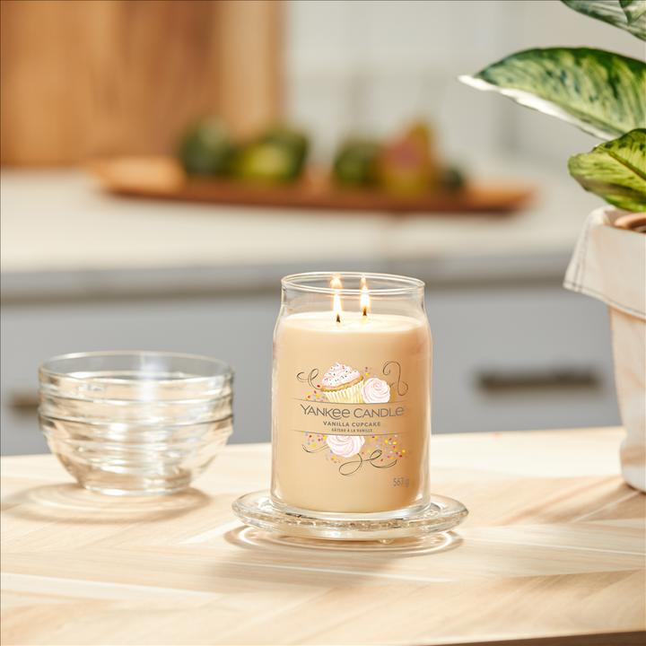 Image du produit Yankee Candle Cupcake à la vanille (567 g)
