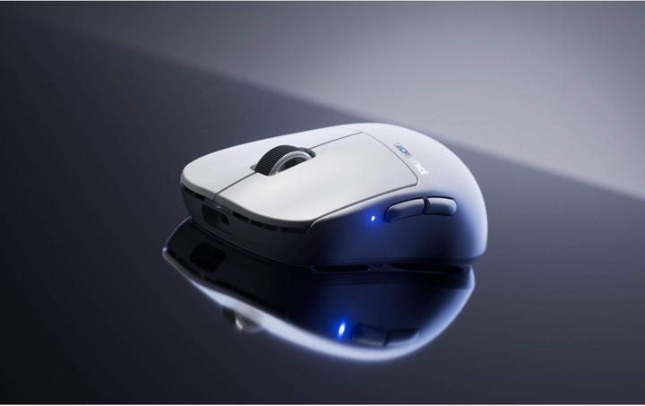 Actual product image Pulsar X2H v3 - Medium Size 2 (Wireless, Cable)