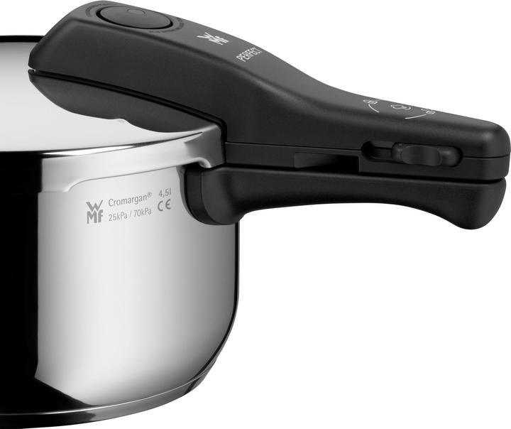 Produktbild WMF Perfect (22 cm, Kochtopf, Edelstahl)