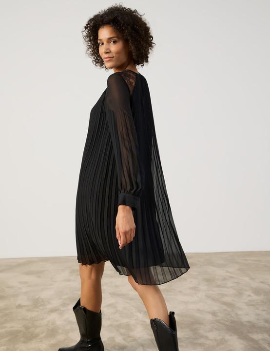 Produktbild Gerry Weber Plisseekleid mit Spitzeneinsatz Kleid Gewebe - 64338 (34)