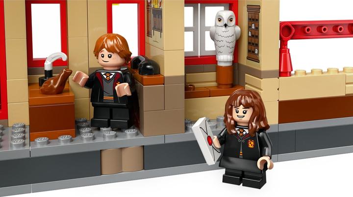 Actual product image LEGO Harry Potter 76423 Le Poudlard Express et la Gare de Pré-au-Lard (76423, LEGO Harry Potter)