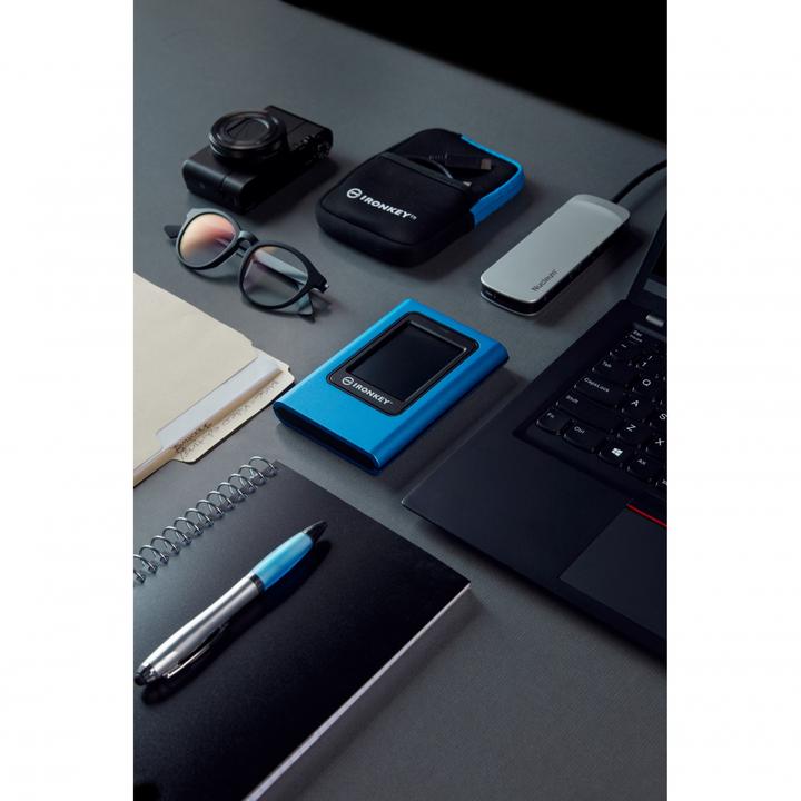 Produktbild Kingston IronKey Vault Privacy 80 (1920 GB)