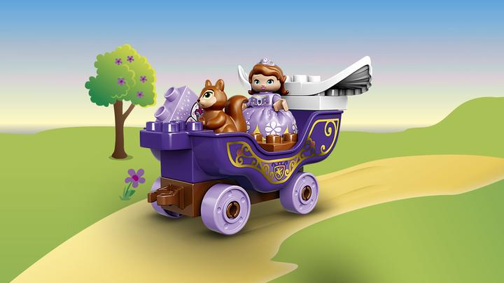 Actual product image LEGO Disney Sofia carriage (10822)