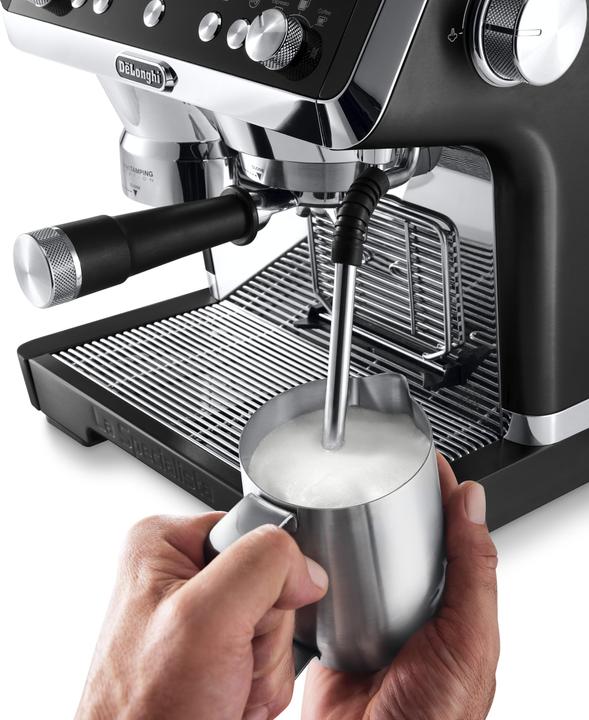 Actual product image De'Longhi La Specialista Prestigio