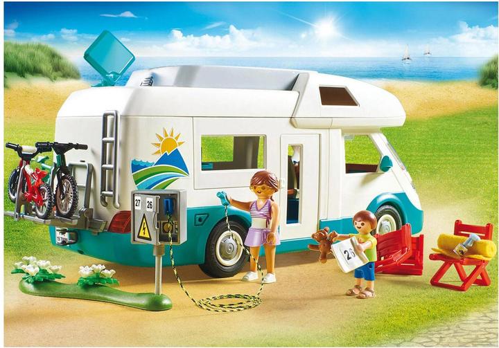 Actual product image Playmobil Family motorhome (70088, Playmobil Family Fun)