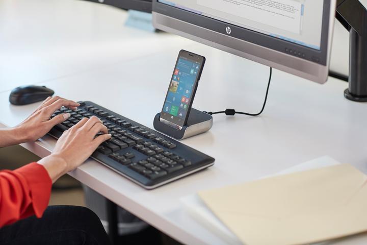 Produktbild HP Elite x3 Desk Dock (1 Ports)