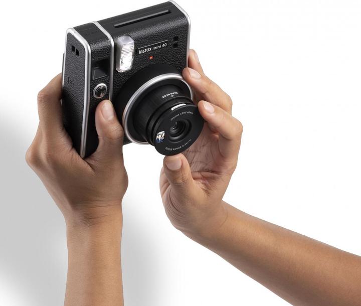 Actual product image Fujifilm Instax Mini 40