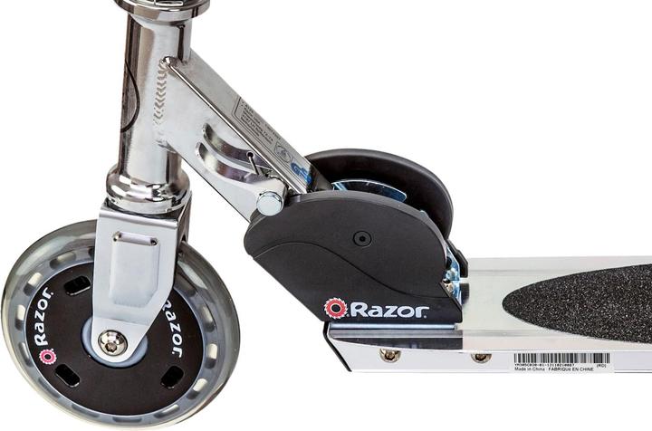 Actual product image Razor A125