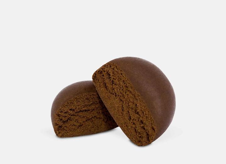 Actual product image Genuine Swiss Qualicann Red Velvet Cake (Red Lebanese) (8.90 g, Indoor)