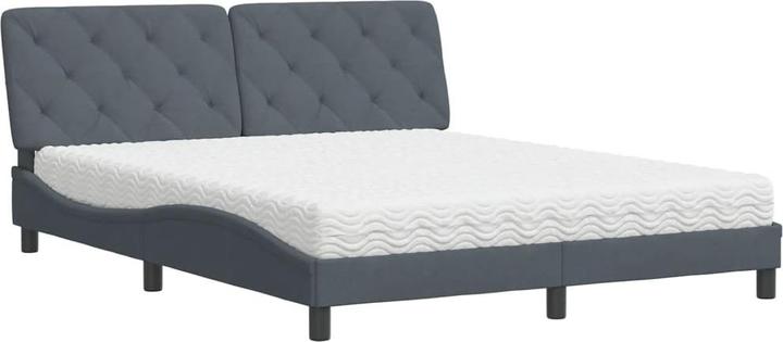 Gris foncé