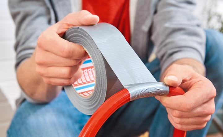 Produktbild tesa EXTRA POWER UNIVERSAL Gewebeband, gewebeverstärktes Ductape (50 mm)