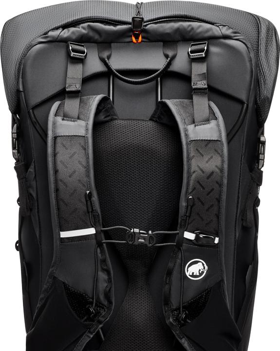 Actual product image Mammut Ducan Spine 50-60 (60 l)