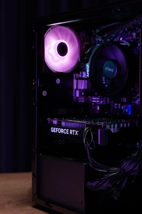 Actual product image Medion Recon E45 (AMD Ryzen 5 5500, 16 GB, 1000 GB, GeForce RTX 4060)