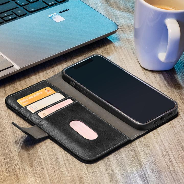 Actual product image Mobilize Elite Gelly Wallet (Apple iPhone 11 Pro Max)