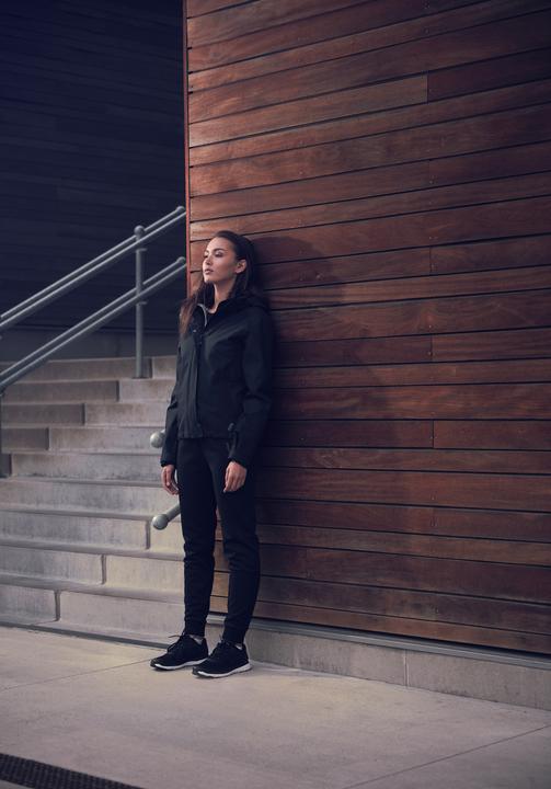 Actual product image Craft Mountain Jacket Ladies (XS)