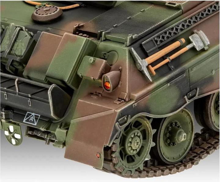 Actual product image Revell Model Set Rocket Fighter Tank Jaguar 1