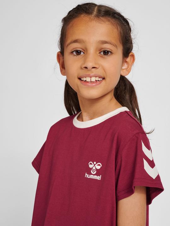 Actual product image hummel Mille T-Shirt Dress S/S (176)