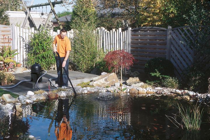 Actual product image Pontec Pondomatic pond suction cleaner (Wet dry vacuum cleaner)