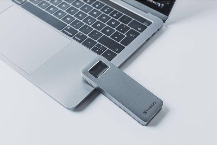 Produktbild Verbatim Fingerprint Secure SSD USB 3.2 Gen 1 USB-C 1TB (1000 GB)